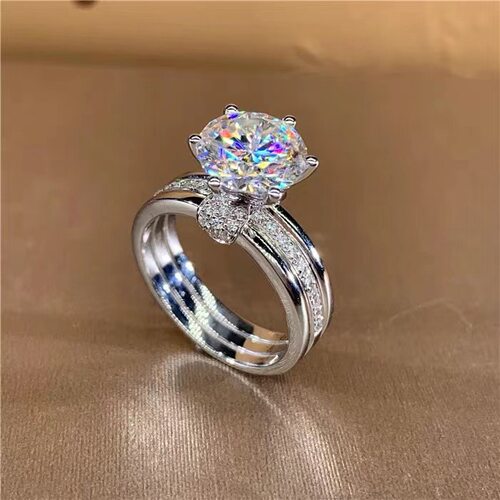 莫桑石戒指卡家三色皇后莫桑钻女戒D色轻奢婚戒