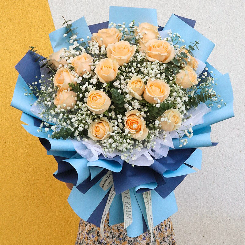 花束同城香槟玫瑰礼盒成都重庆武汉广州女友生日配送花店