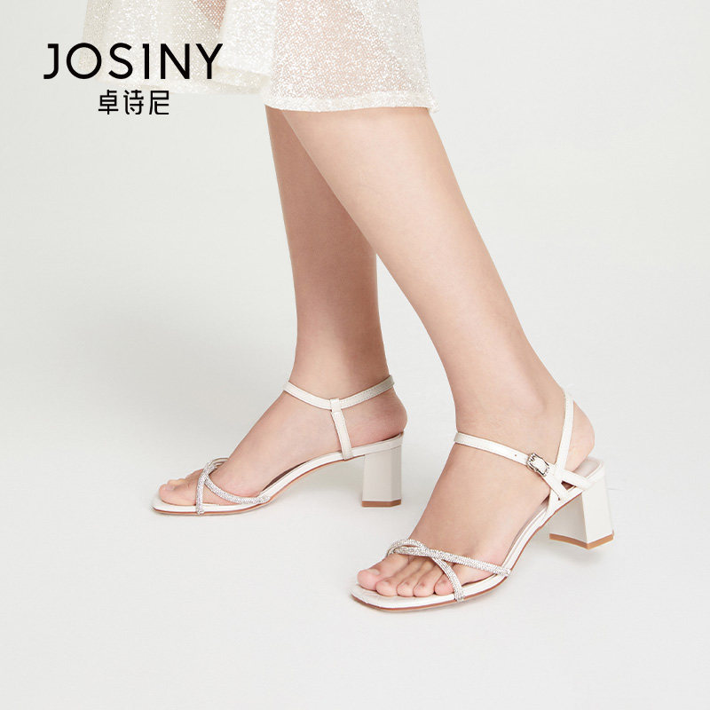 卓诗尼夏季新款女鞋子女凉鞋韩版休闲时装百搭粗跟通勤圆头一字带