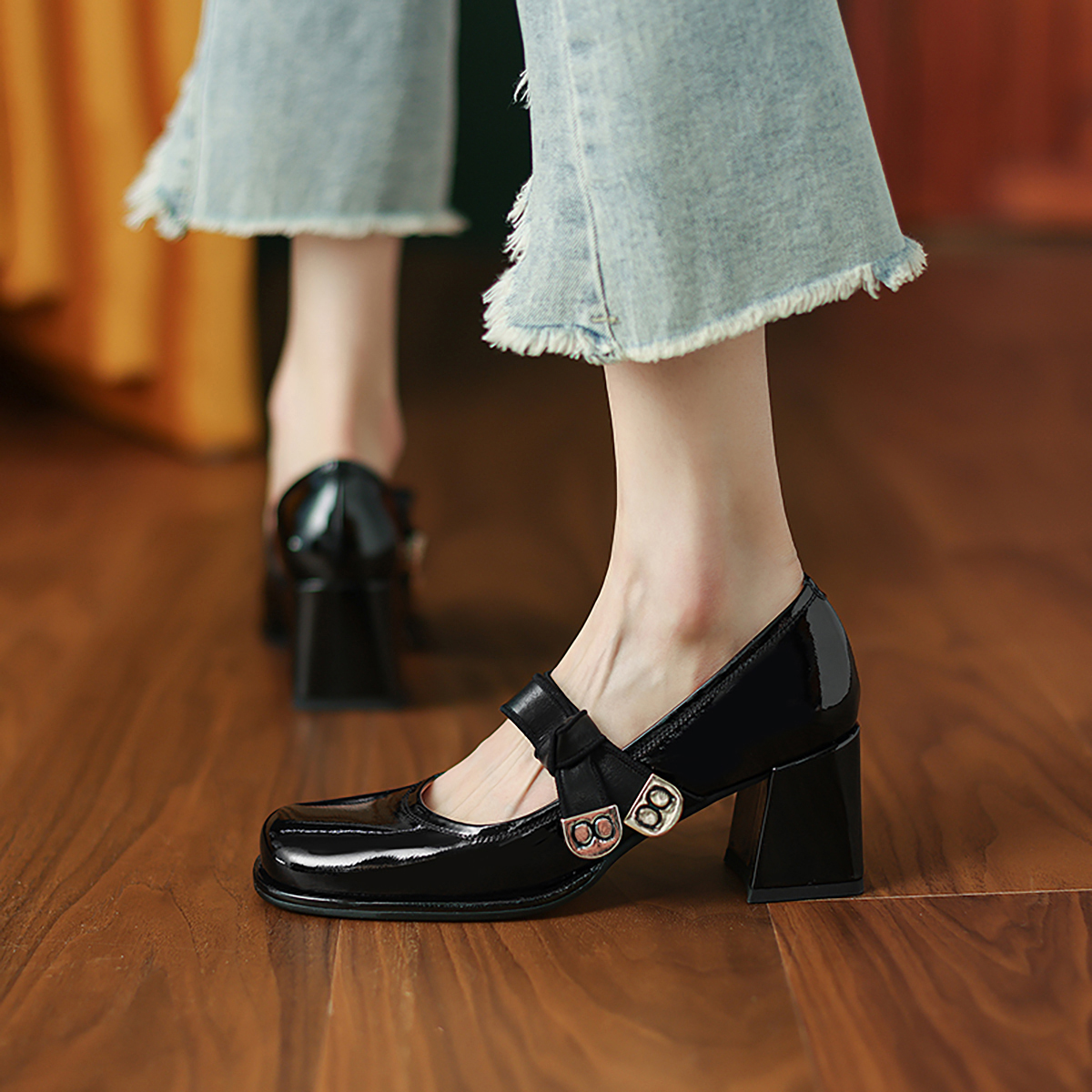 卓诗尼单鞋舒适耐磨休闲粗跟通勤