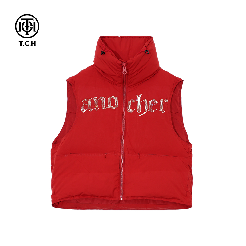 TCH私服慵懒风烫钻立领红色羽绒马甲外套女25冬季新款T75D25E1017