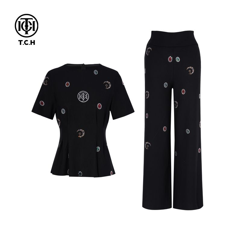 TCH轻奢烫钻工艺休闲气质设计感宝石黑色时尚套装女T75B07E1027