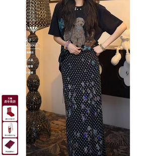 TCH百搭时尚 烫钻波点半身裙女气质高腰显瘦A字长裙冬T75D22E1035