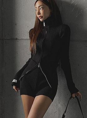 六1125韩国正品61628 套装区精致冬季新潮正品时尚休闲炸街直邮