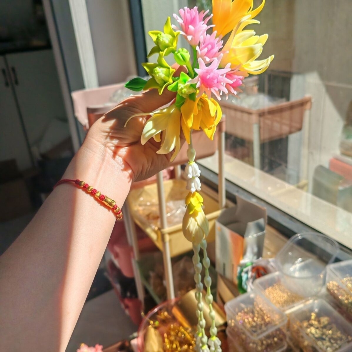 傣泰新款手工花头花,纯手工制作的粘土花,可定制