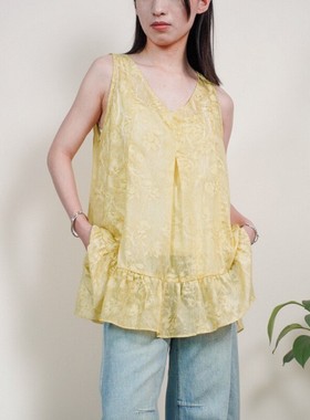 25夏季黄色印花v领系带设计感无袖吊带背心上衣荷叶边宽松衬衫女