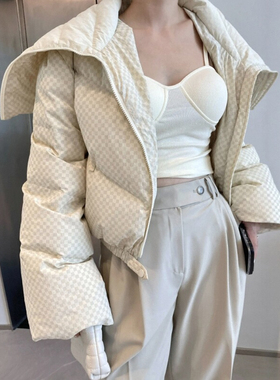 设计感十足！海军领格子宽松高腰短款白鸭绒羽绒服秋冬时髦外套女