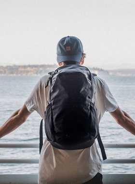 美国 Evergoods 新品CHZ22 v2 防水户外日常电脑双肩背包 包邮