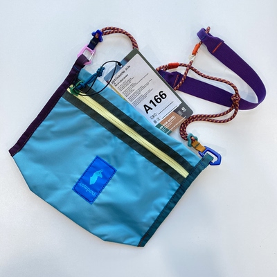 Cotopaxi户外通勤单肩斜挎包