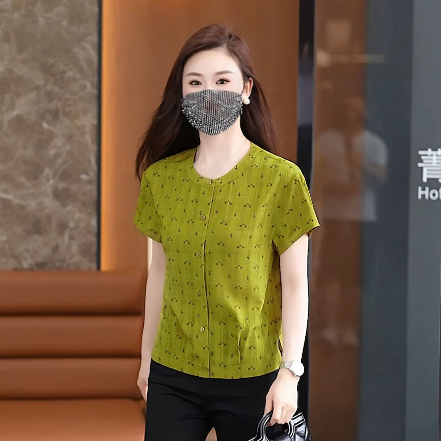 夏季绿印花宽松短袖女衬衫