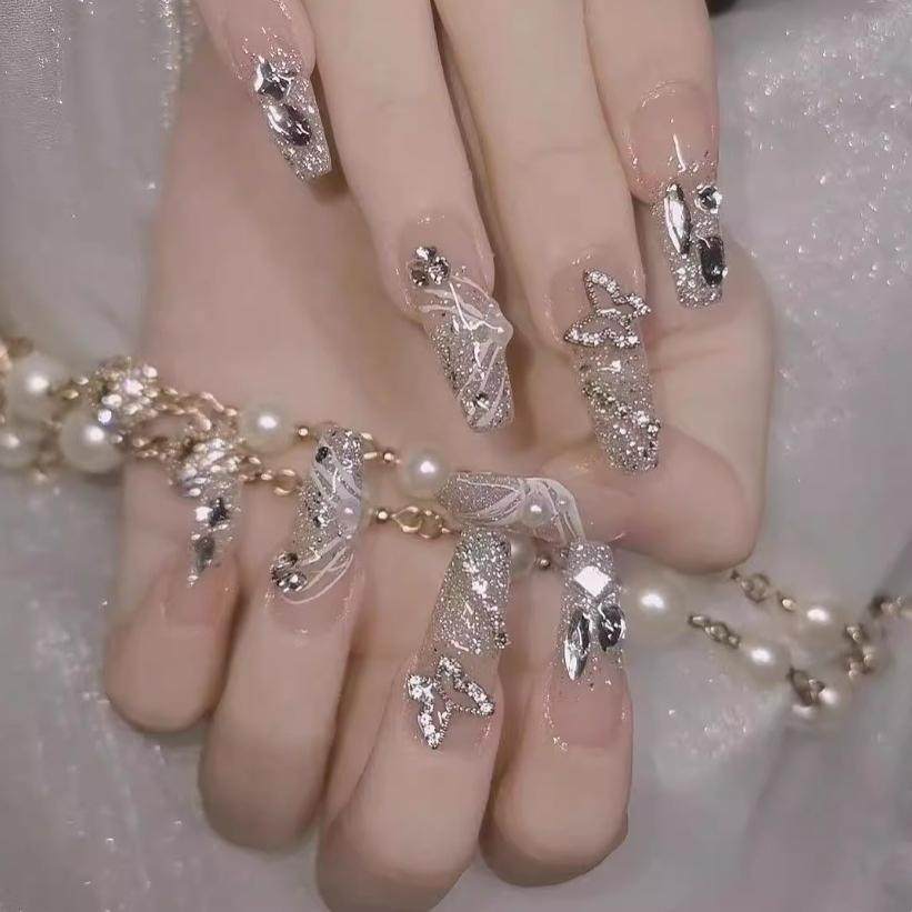 爆闪银钻蝴蝶结纤长款美甲可拆卸成品穿戴甲假甲片爆款显白