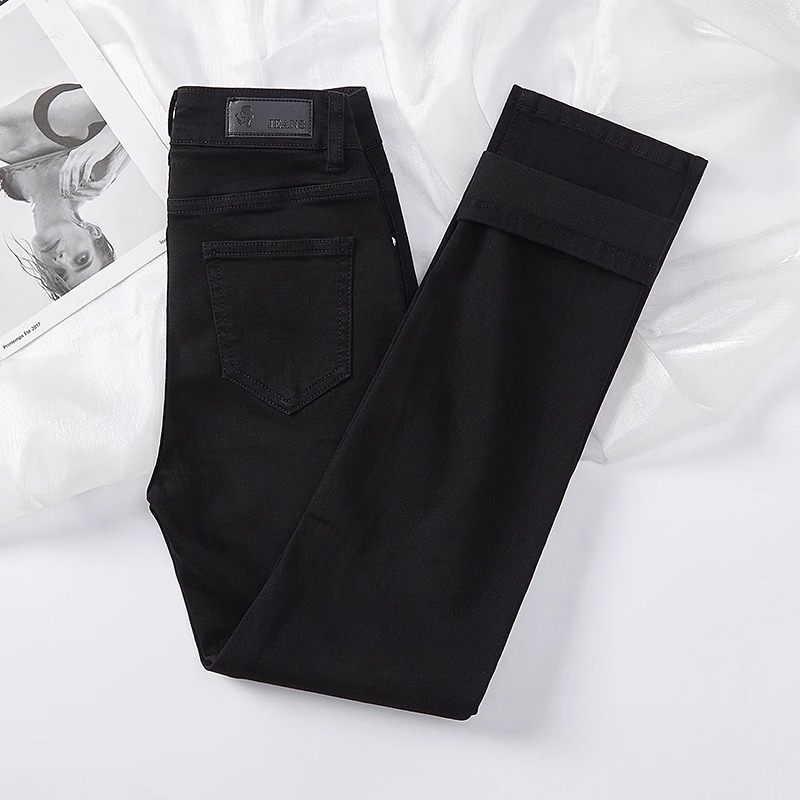 烟管直筒牛仔裤赠运费险不掉色