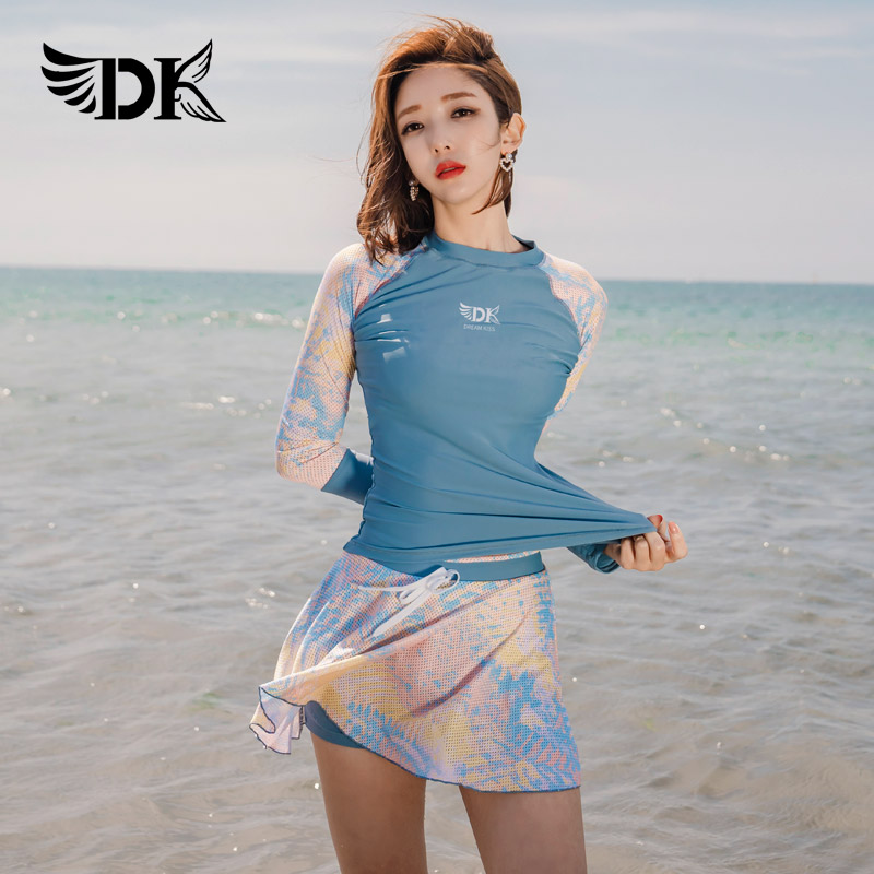 DK分体式泳衣女款2025新款爆款长袖防晒高级感游泳衣女士温泉泳装