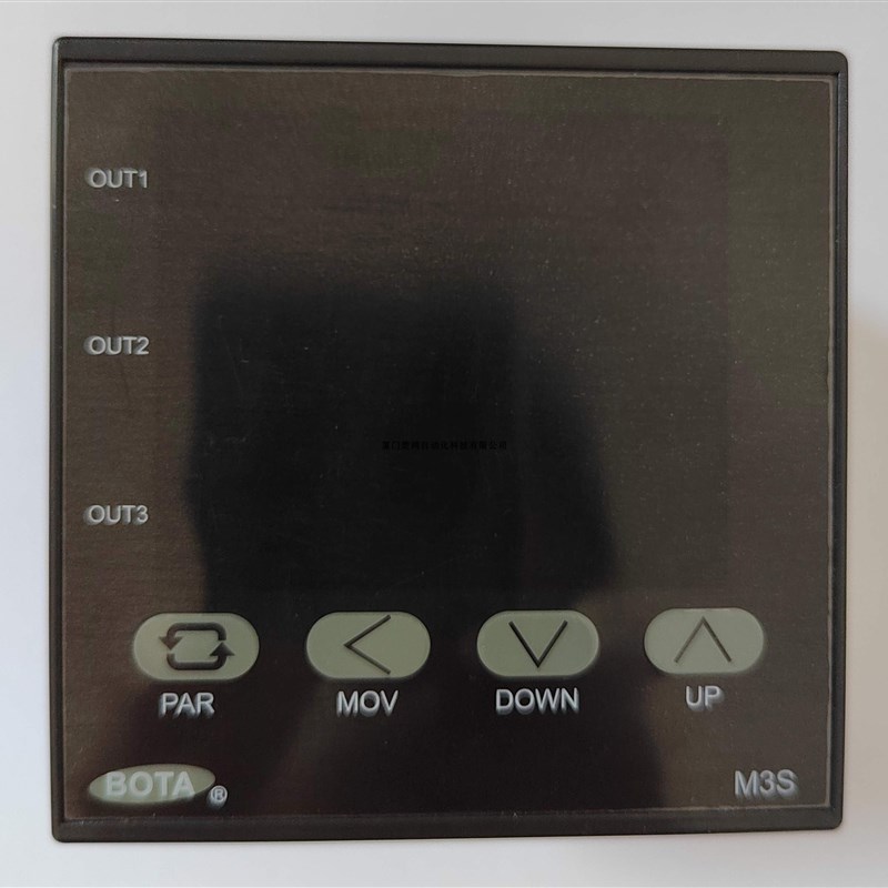 三相交流电压测量仪表 M33-A-L2L2L2 主输出为4-20mA电流变送输出