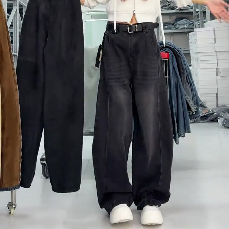 美式复古2025冬新款今年流行爆款高腰宽松直筒加绒弯刀阔腿牛仔裤