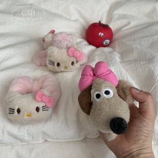 甜美少女kt蝴蝶结毛绒抓夹粉嫩大肠发圈软糯BB夹可爱掌门狗鲨鱼夹