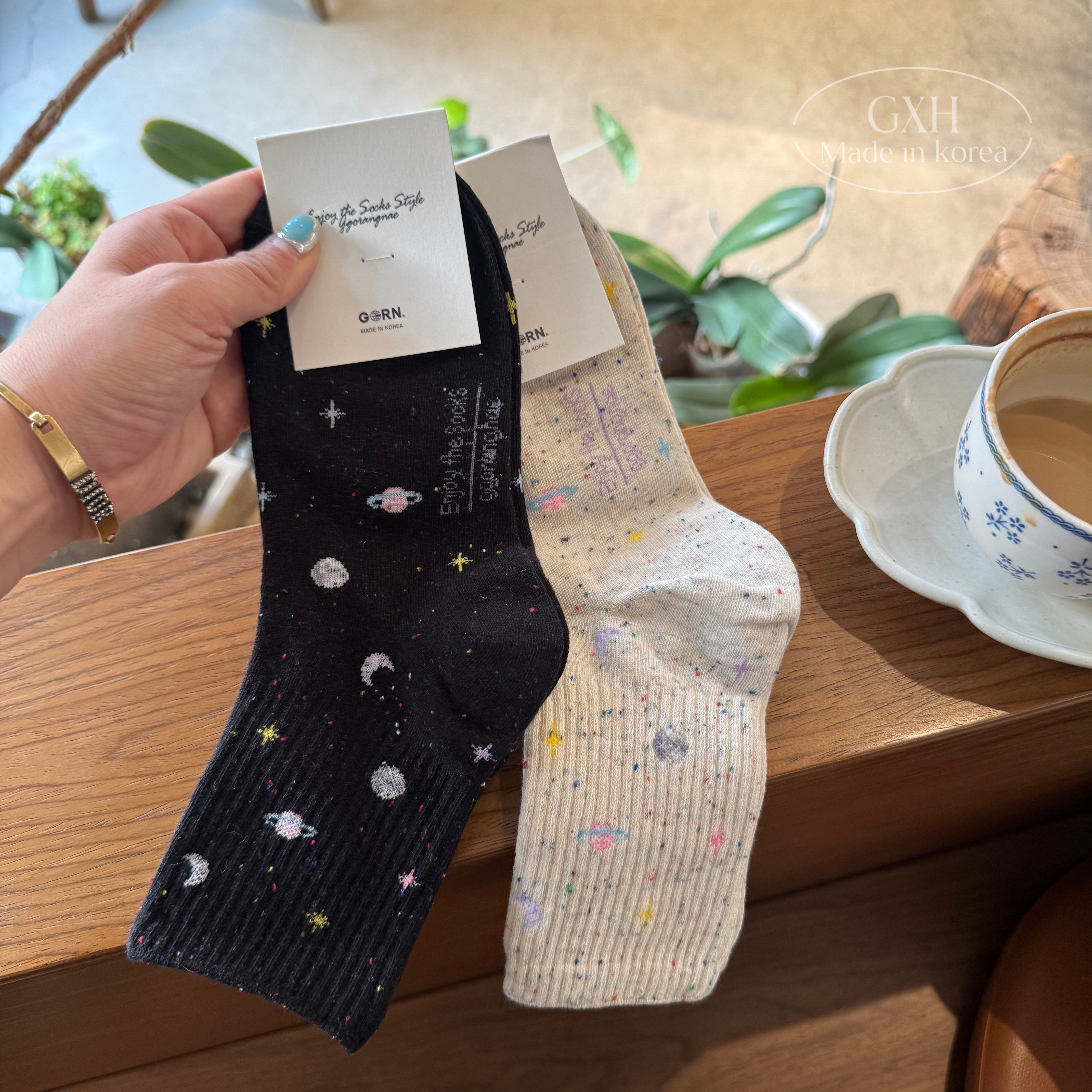 【四双包邮】韩国东大门星球星月印花彩点点袜舒适百搭女款中筒袜