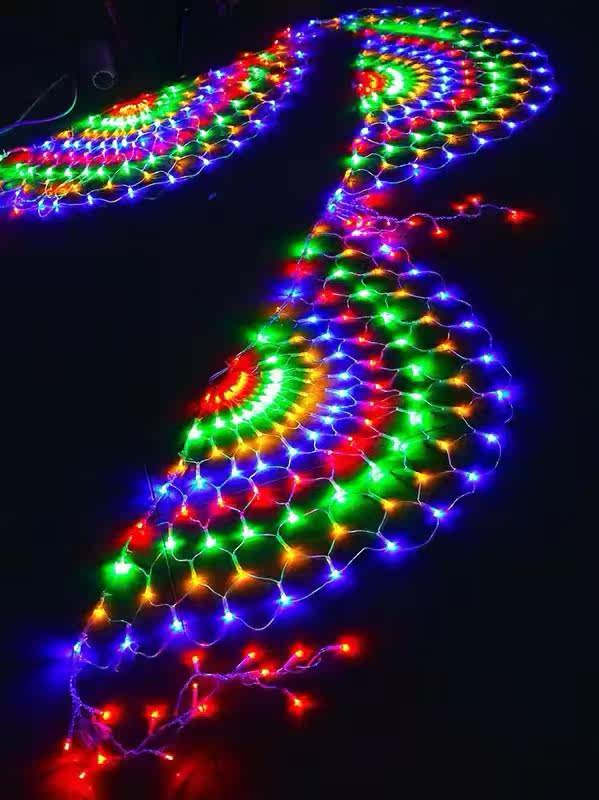 节日悬挂春节街道孔雀灯