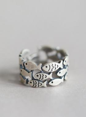 镀925银饰品复古小鱼宽面戒指