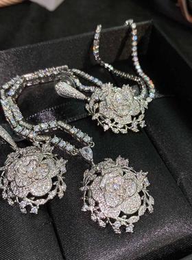 气质名媛镂空精美玫瑰花项链