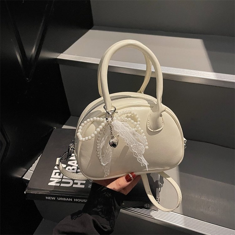 2025新款斜挎包女pu皮革链条包百搭小弯包韩版手提包女式小众高级