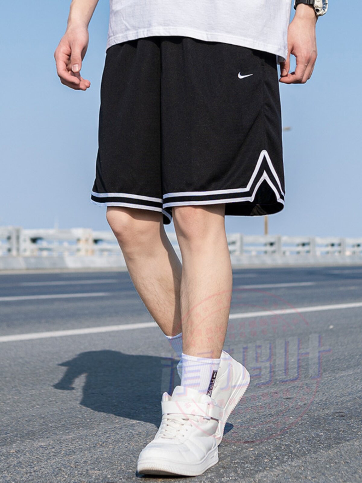 篮球速干短裤nike耐克夏季新款冰丝跑步运动裤男士透气美式五分裤