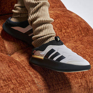 阿迪达斯休闲鞋男女鞋运动鞋穆勒鞋加绒保暖半包户外棉鞋JR0066