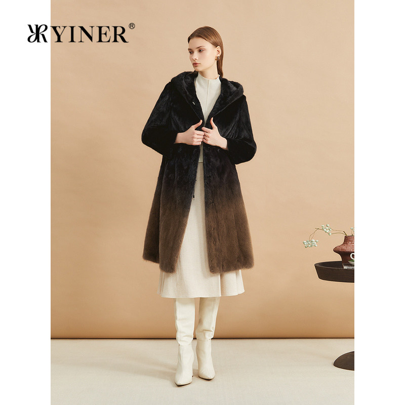 YINER音儿女装冬季时尚丹麦进口水貂毛皮长款连帽渐变真皮皮草