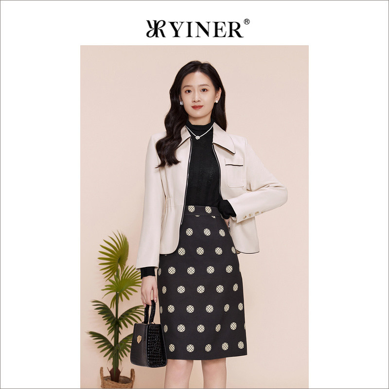 YINER音儿专选女装春季撞色包边POLO领绵羊真皮皮衣夹克外套