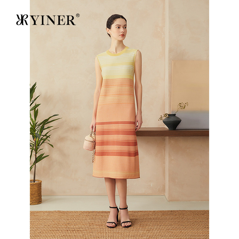 YINER音儿春季新款法式一条线渐变纹理花纱优雅针织连衣裙