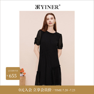 YINER音儿专选女装夏季法式优雅收褶钉珠领小黑裙连衣裙