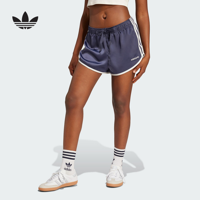 adidas阿迪达斯三叶草三条纹夏季女缎面梭织透气三分裤短裤JC8895