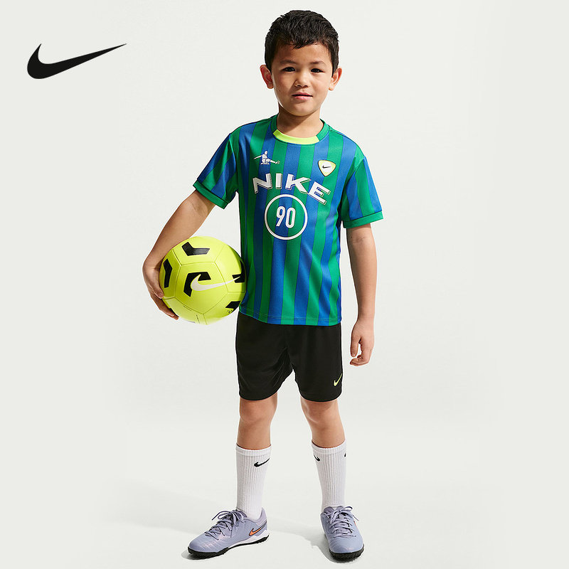 NIKE耐克男女幼童短袖T恤短裤足球风运动休闲透气套装IW1485-010