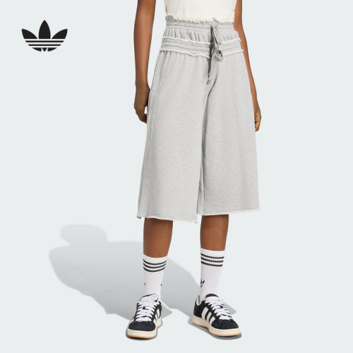 adidas阿迪达斯三叶草街头风双层中裤七分裤秋女针织短裤 KT4660