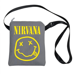 涅槃乐队Nirvana 吉他摇滚乐队科特柯本周边 小众 斜挎单肩迷你包