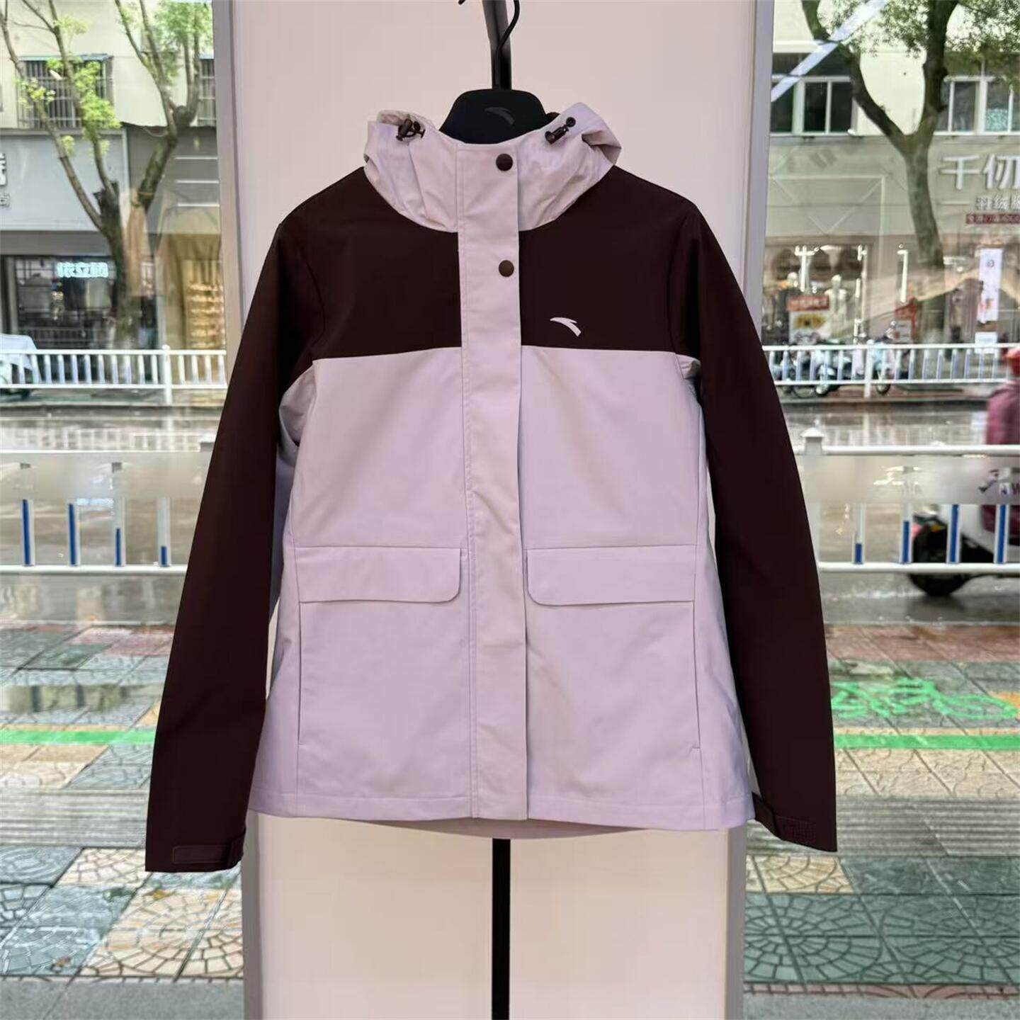 安踏女冲锋衣两件套2025冬季新款加绒保暖防水运动外套162547612
