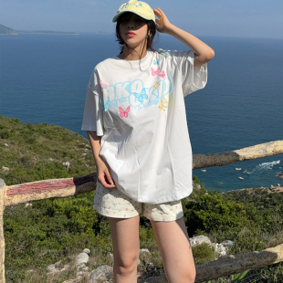XKSHUO美式复古手绘字母蝴蝶印花短袖T恤男女夏季宽松情侣上衣