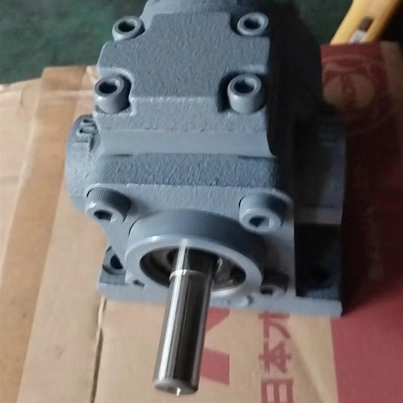 新款日本润滑齿轮泵TOP-206/208/210/212/216/220HBVB/VD包邮