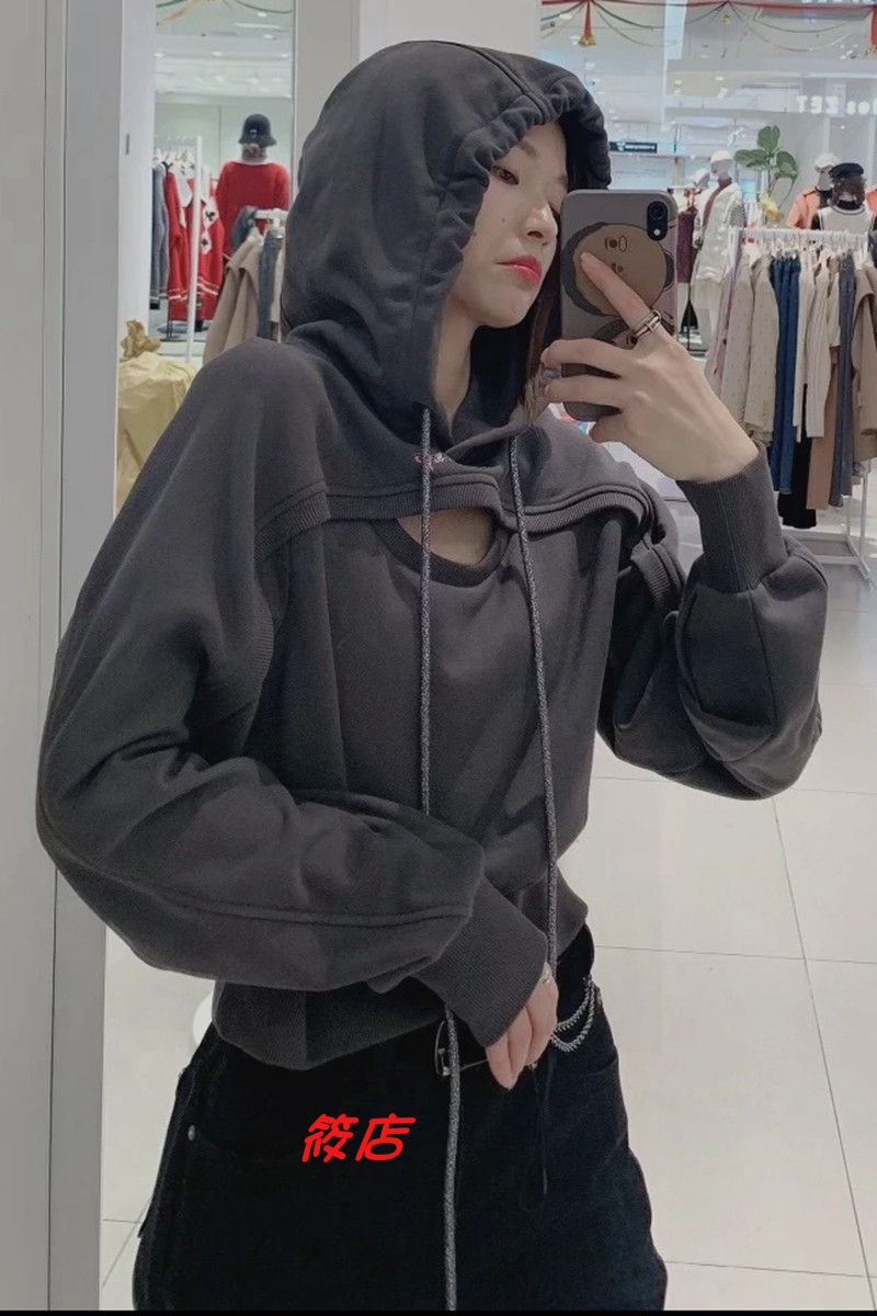 2021年春季百搭时尚针织衫