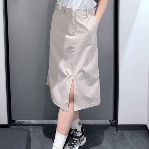 正品安踏冠军全天候防泼水半身裙