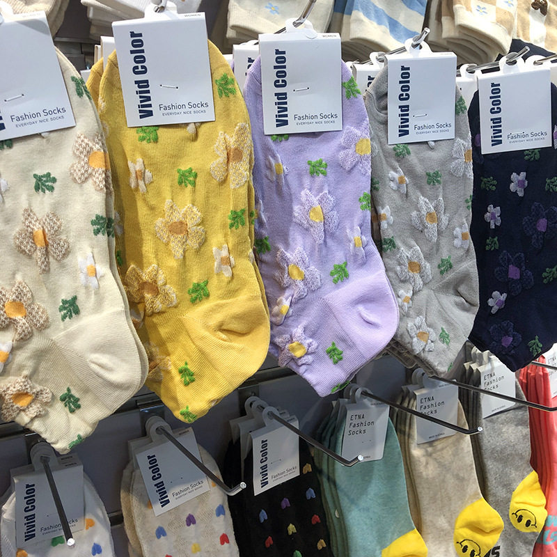 韩国袜子春夏季新款短筒女袜【现货】泫雅风浮雕花朵矮腰棉袜