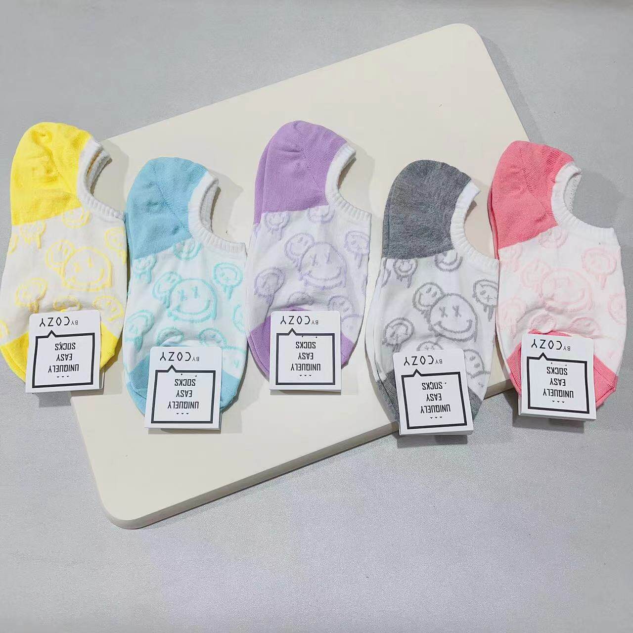 现货春夏薄棉韩国袜子 东大门浮雕笑脸表情包可爱船袜 cozy女袜