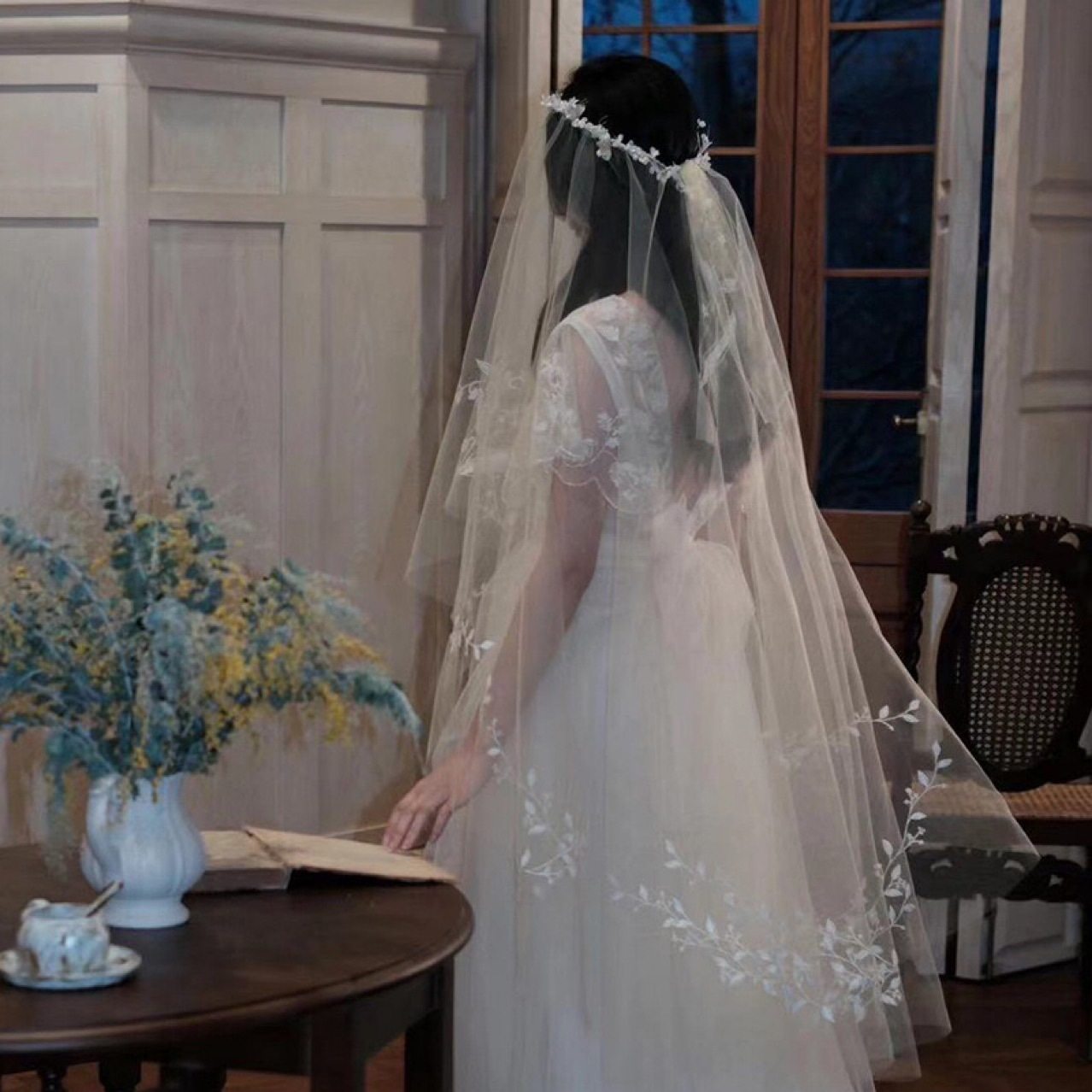 新娘余爱同款头纱仙气花环阿四同款森系复古余爱平替婚礼婚纱摄影