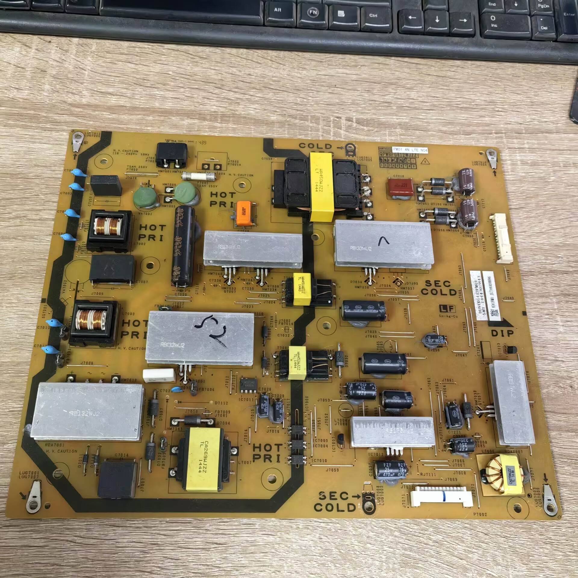 夏普LCD-58U1A电源板RUNTKB412WJ