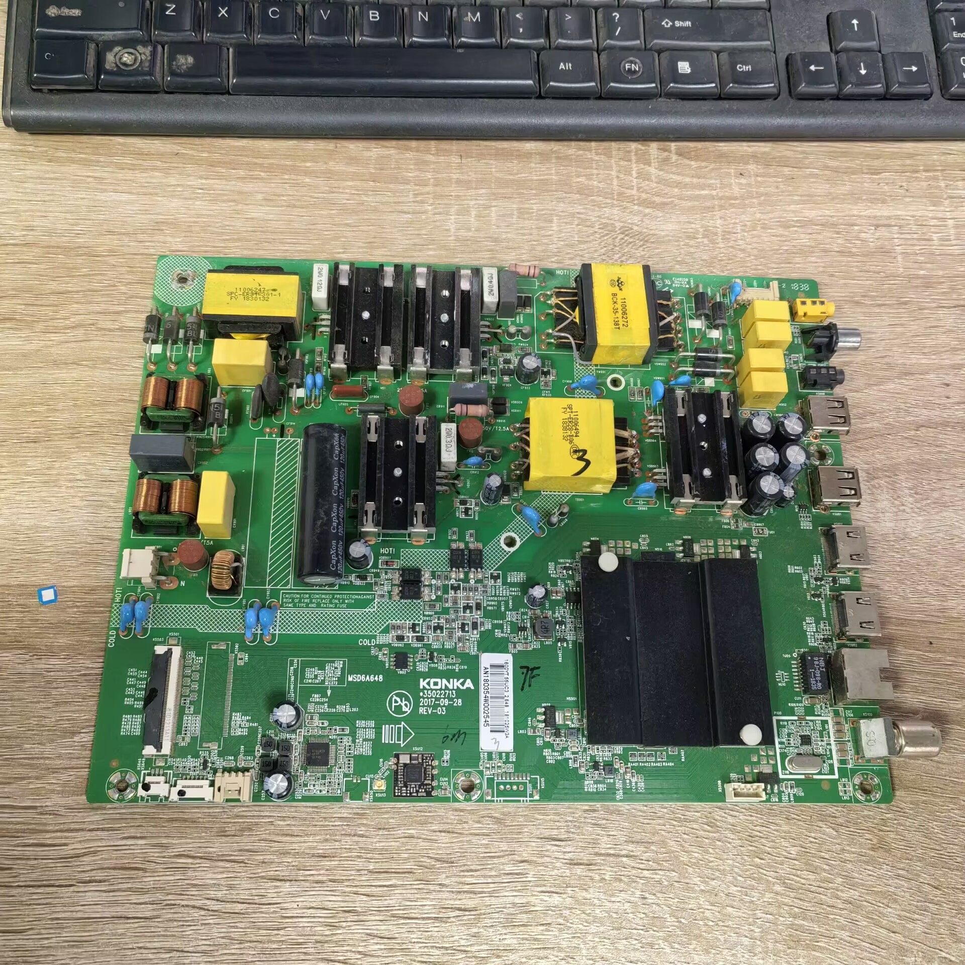 康佳LED55UC3主板35022713配屏7