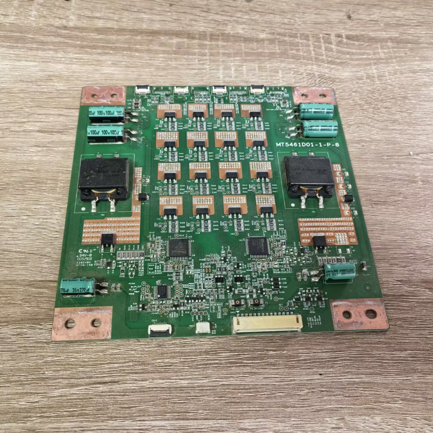 TCLL55E5690A-3D背光恒流板MT