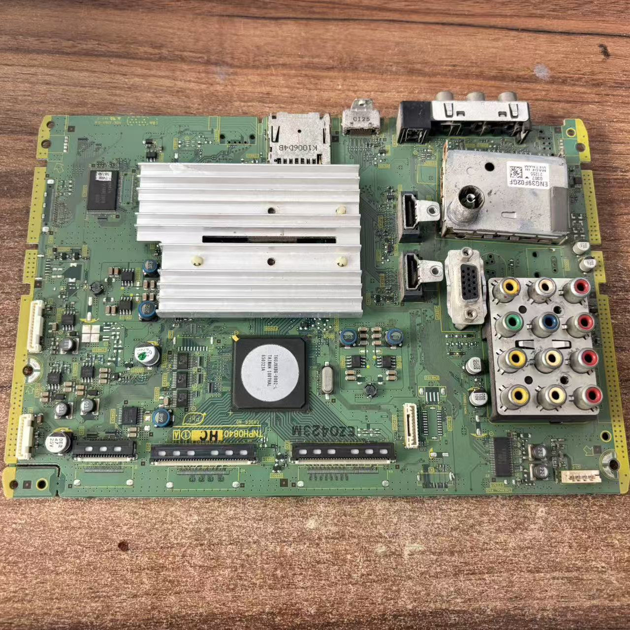 松下TH-P42U20C TH-P46U20 TH-P50U20C主板TNPH0840 HC JC