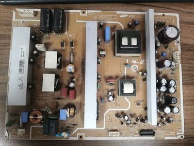 海信TPW42M69长虹PT42618NHD