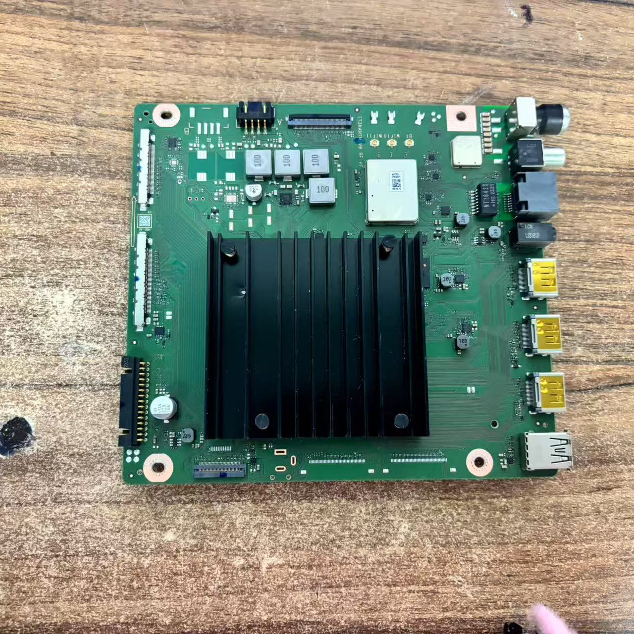 华为HD55KANS电视主板IT1L0CKM VER.C IT1LOCKM屏ST5461D11-3