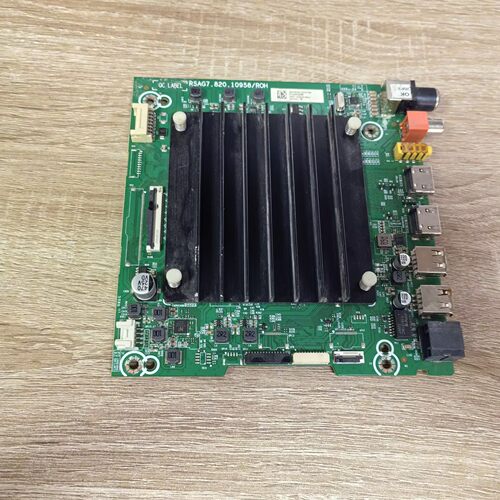海信70V1F-S(BOM6)主板RSAG7.8